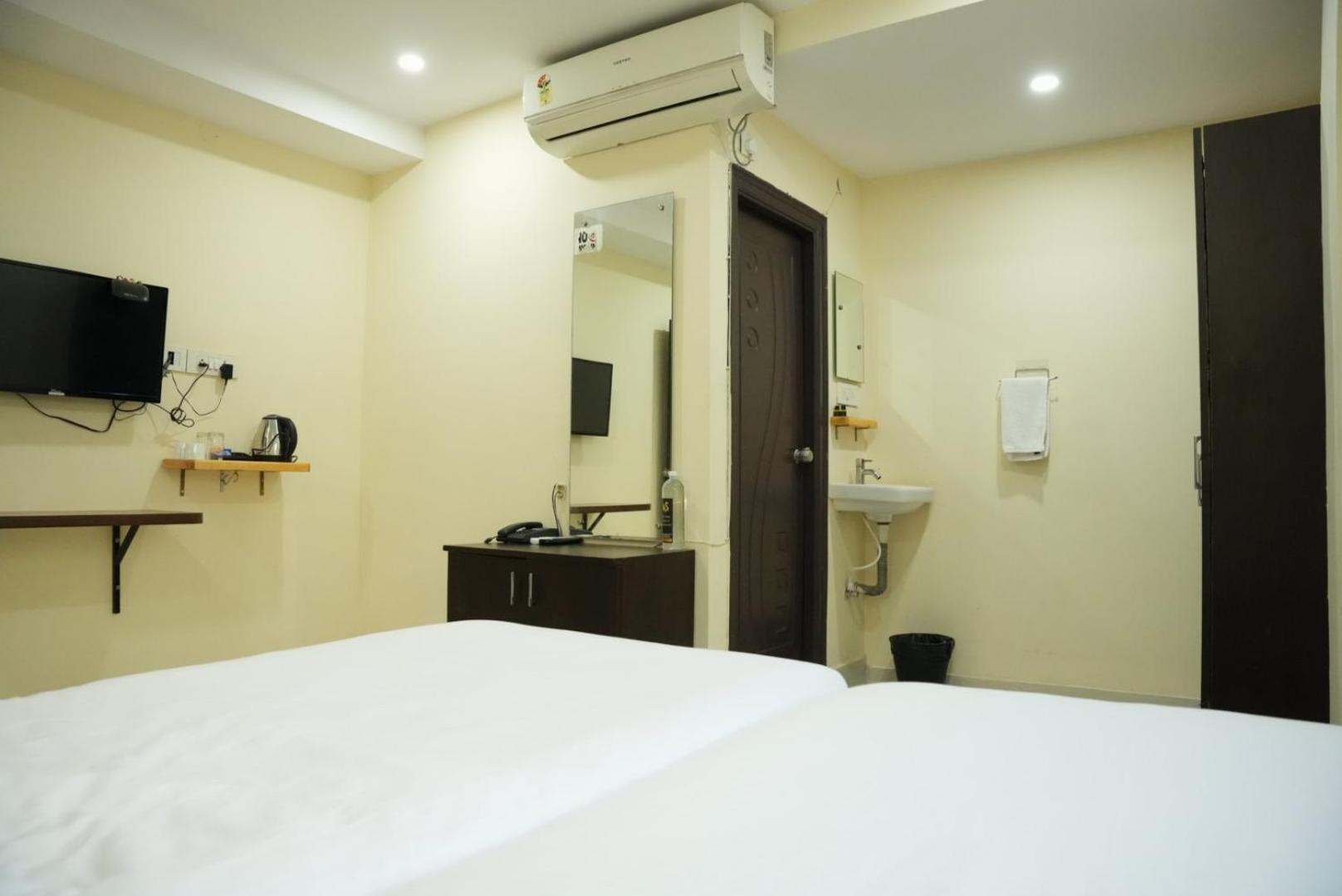 Da Lara Suites Kondapur  Esterno foto