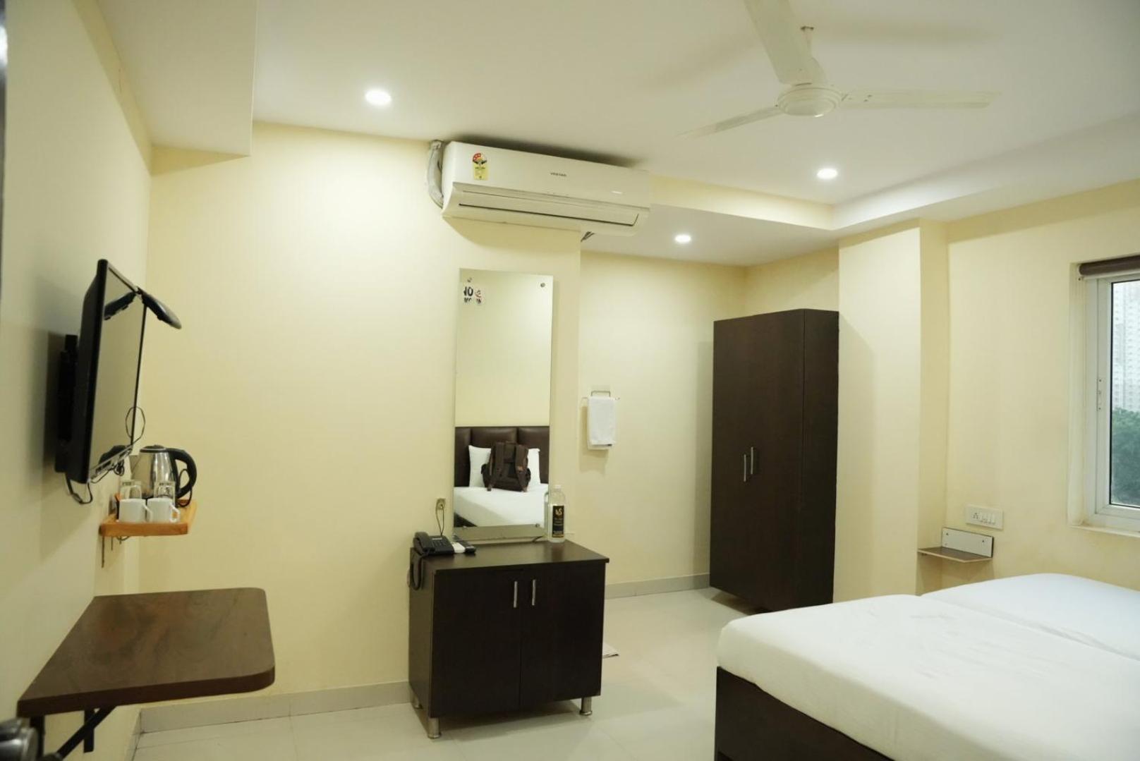 Da Lara Suites Kondapur  Esterno foto