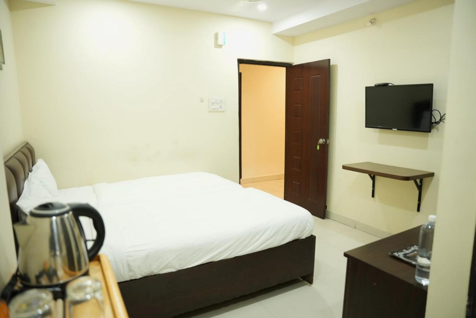 Da Lara Suites Kondapur  Esterno foto