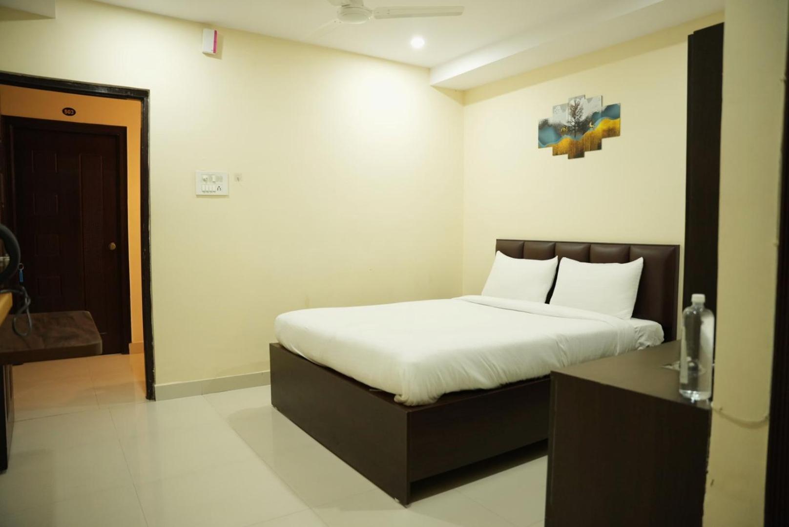 Da Lara Suites Kondapur  Esterno foto