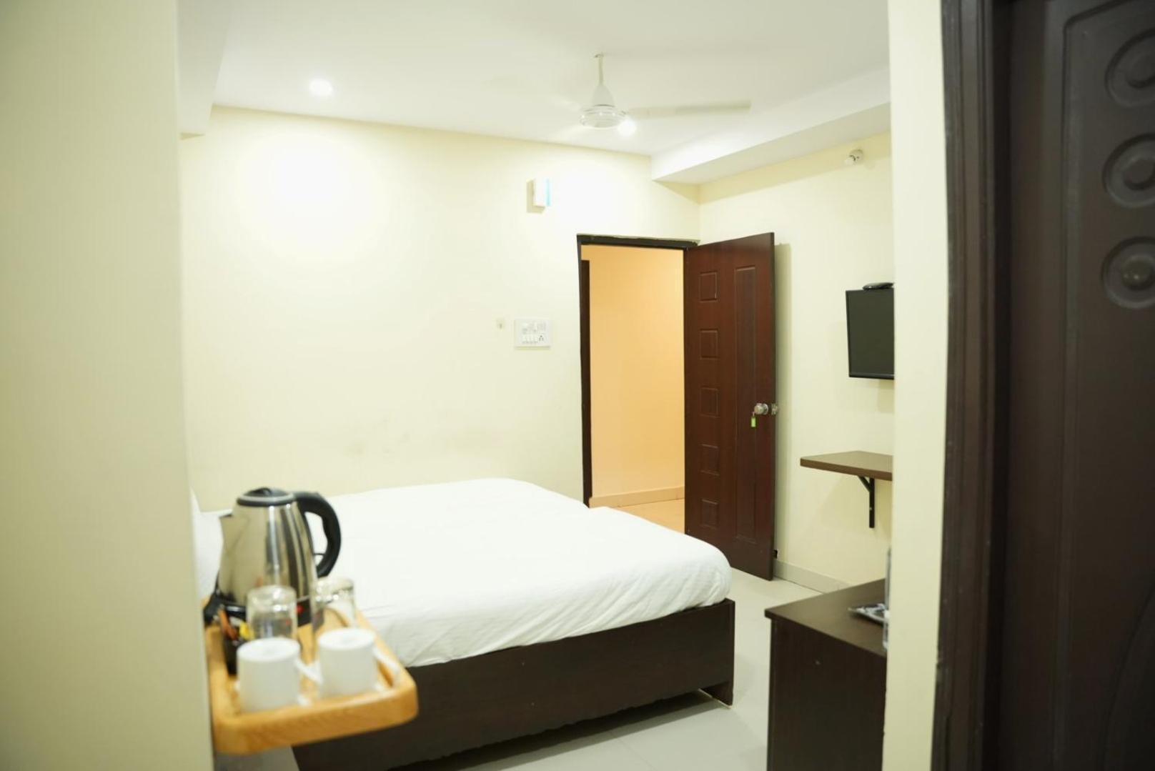 Da Lara Suites Kondapur  Esterno foto